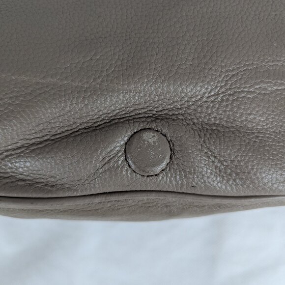 Marc Jacobs Recruit Saddle Leather Bag In Beige Made in Vietnam - Picture 14 of 15